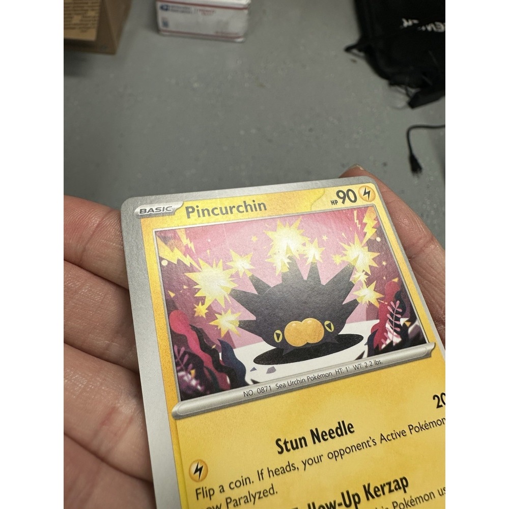 Pincurchin 073/193 MISCUT ERROR ALIGNMENT DOT - Uncommon - MP NON HOLO - Picture 13 of 14